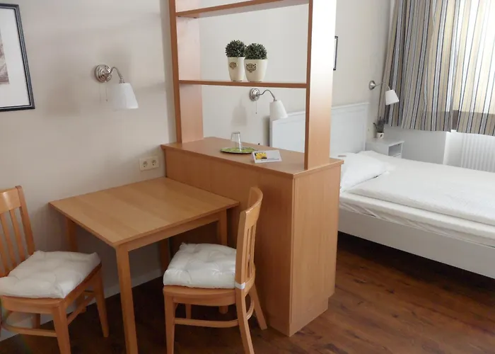 ゲストハウス Fruehstueckspension Barbara 3*