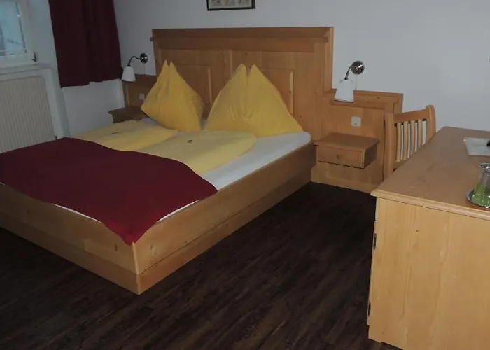 ゲストハウス Fruehstueckspension Barbara Pöchlarn